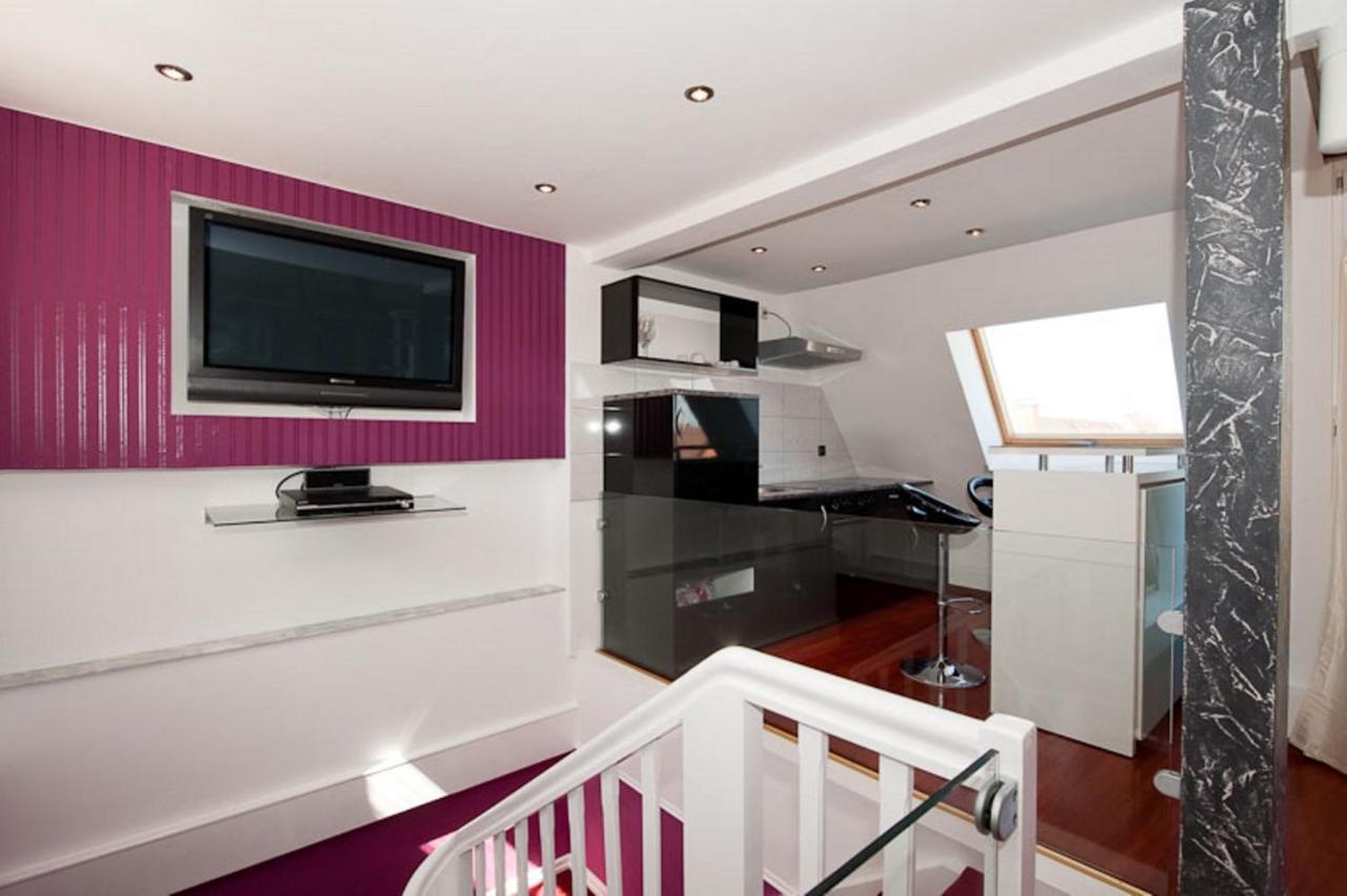 City Lux Apartment In Der Stadt フライブルク エクステリア 写真